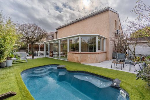 Luxury home in Blagnac, Upper Garonne