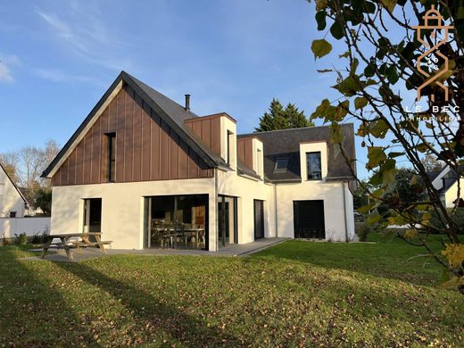 Luxury home in Vannes, Morbihan