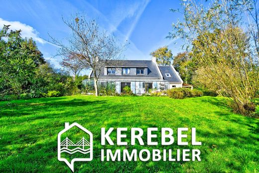 豪宅  Loperhet, Finistère