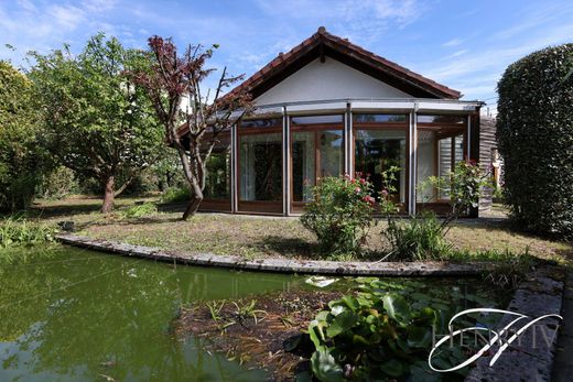 Luxury home in La Tronche, Isère