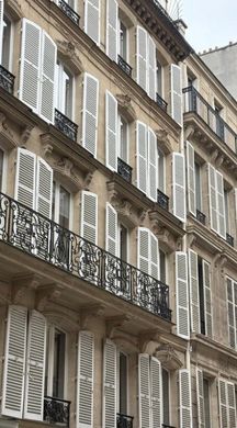 モンソー、クールセル、テルヌ, Parisのアパートメント