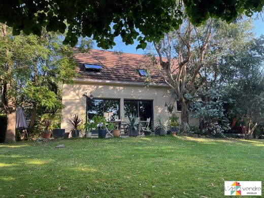 Casa de lujo en Yerres, Essonne