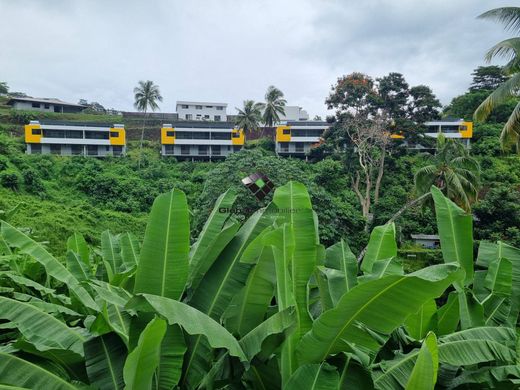 Maison de luxe à Faaa, Îles du Vent