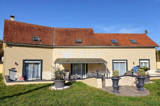 Luxury home in Pont-l'Évêque, Calvados