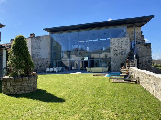 Luxury home in Condom, Gers