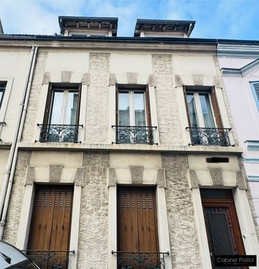 Luxury home in Montreuil, Seine-Saint-Denis