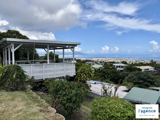 Luxury home in Pirae, Îles du Vent