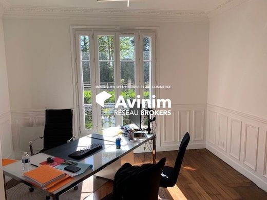 Büro in Enghien-les-Bains, Val d'Oise