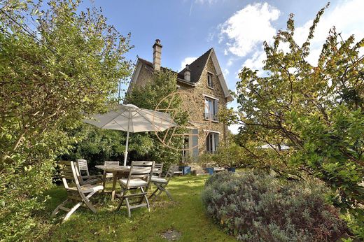 Luxury home in Saint-Maur-des-Fossés, Val-de-Marne