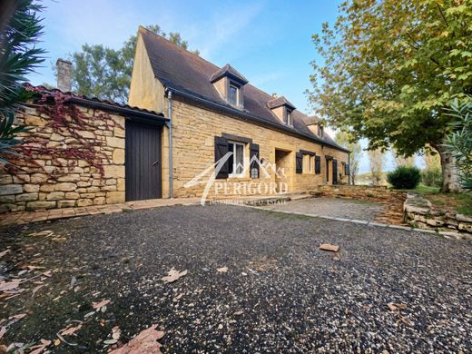 Luxury home in Lalinde, Dordogne