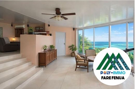 Luxury home in Haapiti, Îles du Vent