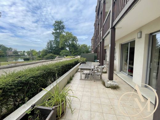 Appartement in Enghien-les-Bains, Val d'Oise