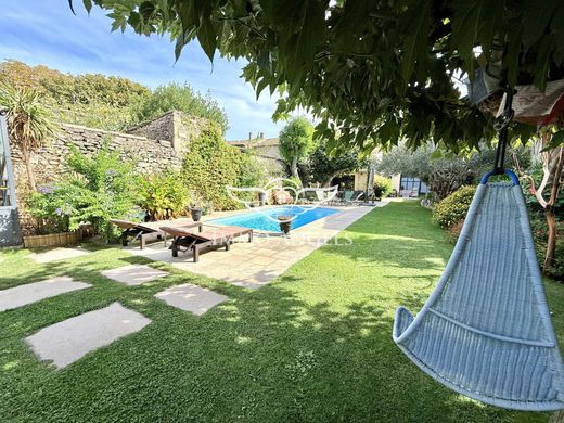 Πολυτελή κατοικία σε Uchaud, Gard