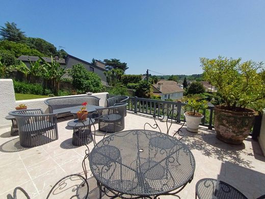 ‏בתי יוקרה ב  Pau, Pyrénées-Atlantiques