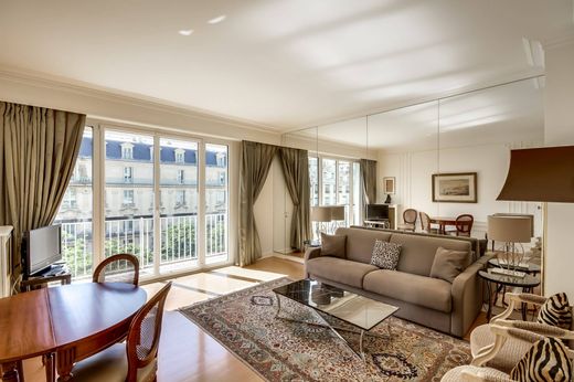 Apartment in La Muette, Auteuil, Porte Dauphine, Paris