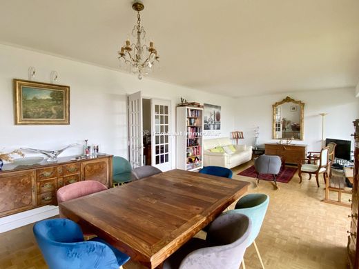 Piso / Apartamento en Versalles, Yvelines