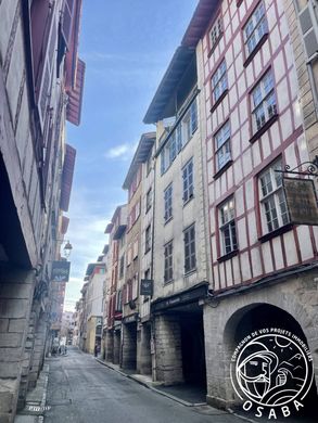 Complexos residenciais - Baiona, Pirineus Atlânticos