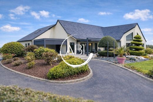 Luksusowy dom w Bellou-en-Houlme, Orne