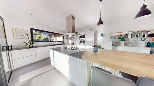 ‏בתי יוקרה ב  Pont-Saint-Martin, Loire-Atlantique