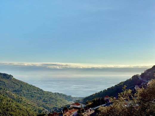 Luxury home in La Turbie, Alpes-Maritimes