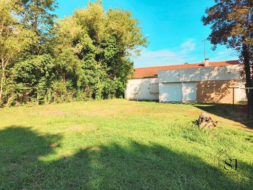 Luxe woning in Loire-sur-Rhône, Rhône