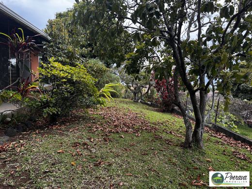 Элитный дом, Faa'a, Îles du Vent