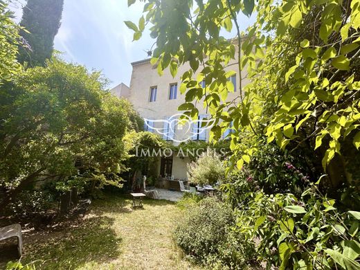 Luxus-Haus in Lagrasse, Aude