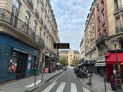 아파트 / Beaubourg, Marais, Notre Dame - Ile de La Cité, Paris