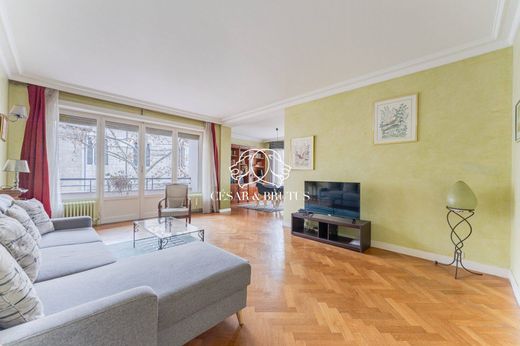 Apartment in Lyon, Rhône