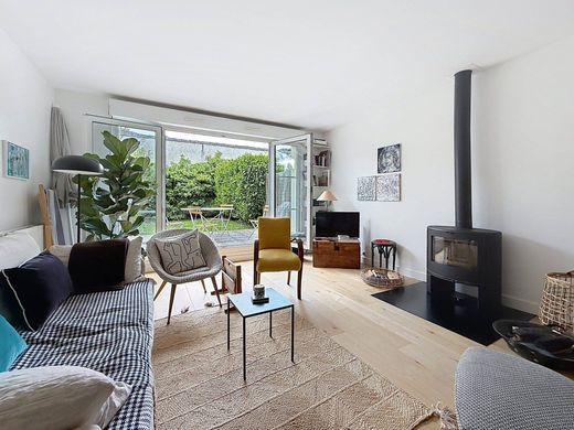 Piso / Apartamento en Garches, Altos de Sena