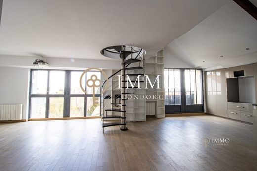 Квартира, Bourg-la-Reine, Hauts-de-Seine