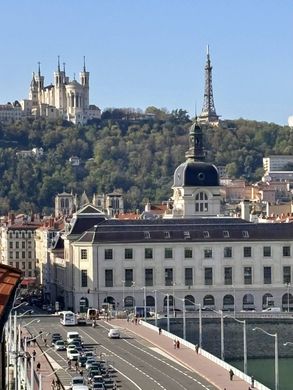 Apartment in Lyon, Rhône