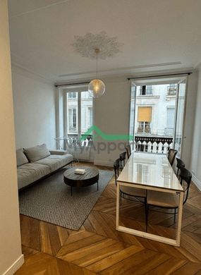 Apartment in Montorgueil, Sentier, Vivienne-Gaillon, Paris