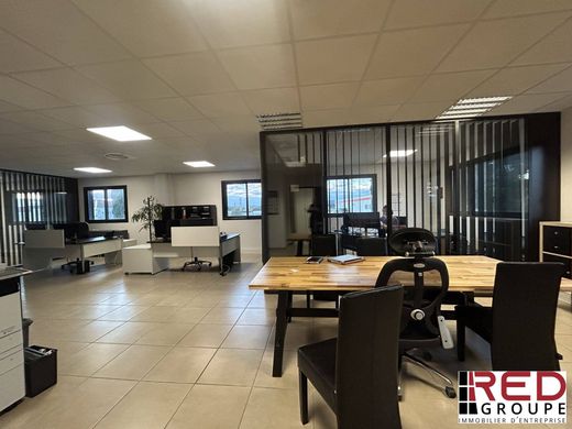 Kantoor in Éguilles, Bouches-du-Rhône