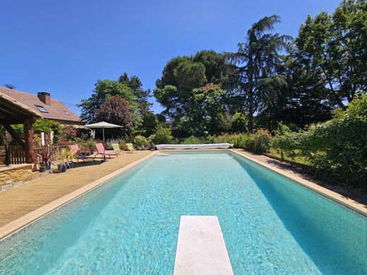 Maison de luxe à Cours-de-Pile, Dordogne