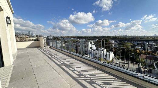 Διαμέρισμα σε Suresnes, Hauts-de-Seine