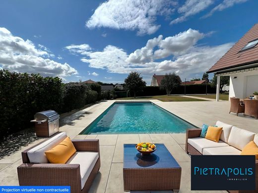 Luxury home in Dijon, Cote d'Or