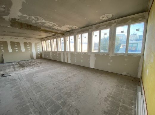 Офис, Bezons, Val d'Oise