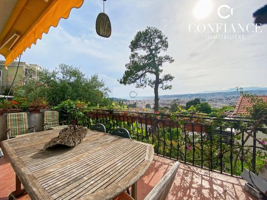 Luxus-Haus in Nizza, Alpes-Maritimes