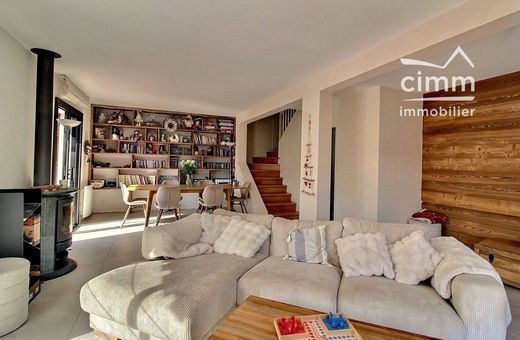 Luxus-Haus in Sallanches, Haute-Savoie