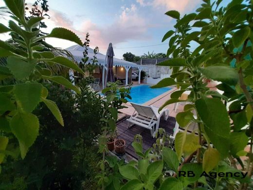 Luxury home in Rivière Salée, Martinique