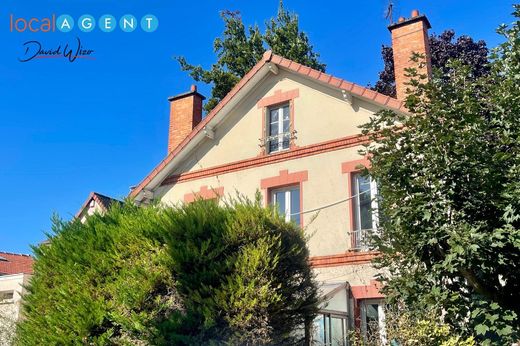 Πολυτελή κατοικία σε Bourg-la-Reine, Hauts-de-Seine