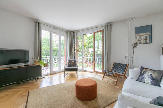 아파트 / Saint-Maur-des-Fossés, Val-de-Marne