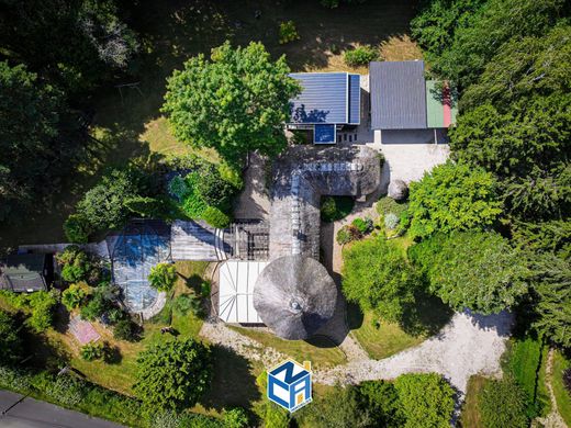 Luxus-Haus in Montbazon, Indre-et-Loire