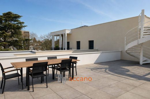 Apartment in Francheville, Rhône