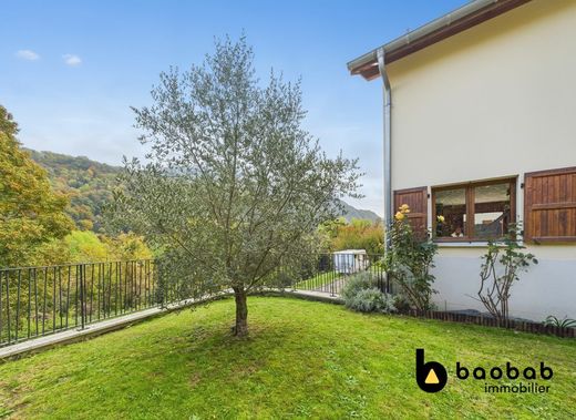 Maison de luxe à Vimines, Savoie