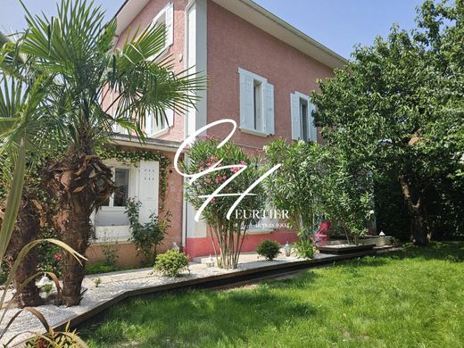 Casa de luxo - Villard-Bonnot, Isère