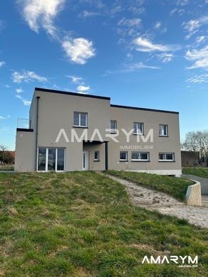 Casa de luxo - Petit-Caux, Sena Marítimo