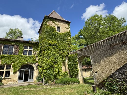 قلعة ﻓﻲ Auch, Gers