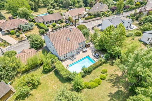 Luxury home in Vaux, Moselle